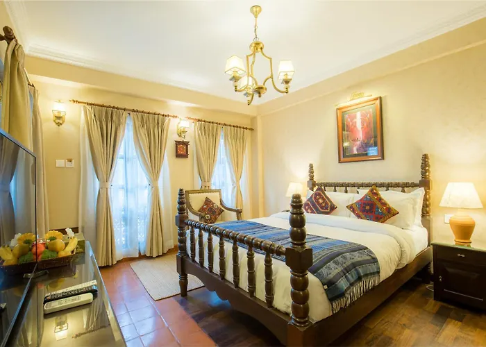 Baber Mahal - The Heritage Hotel 5*