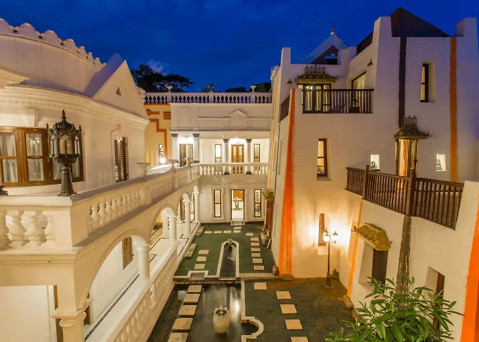 Hotel Baber Mahal - The Heritage