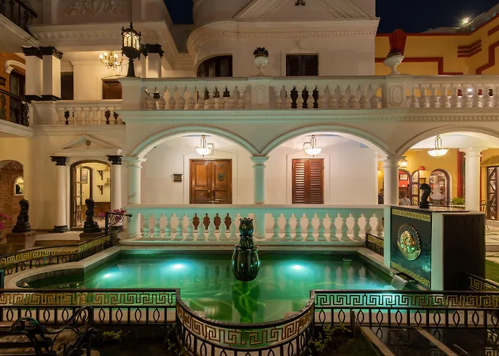 Hotel Baber Mahal - The Heritage 5*