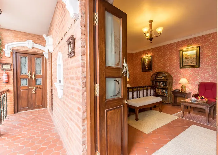 Hotel Baber Mahal - The Heritage